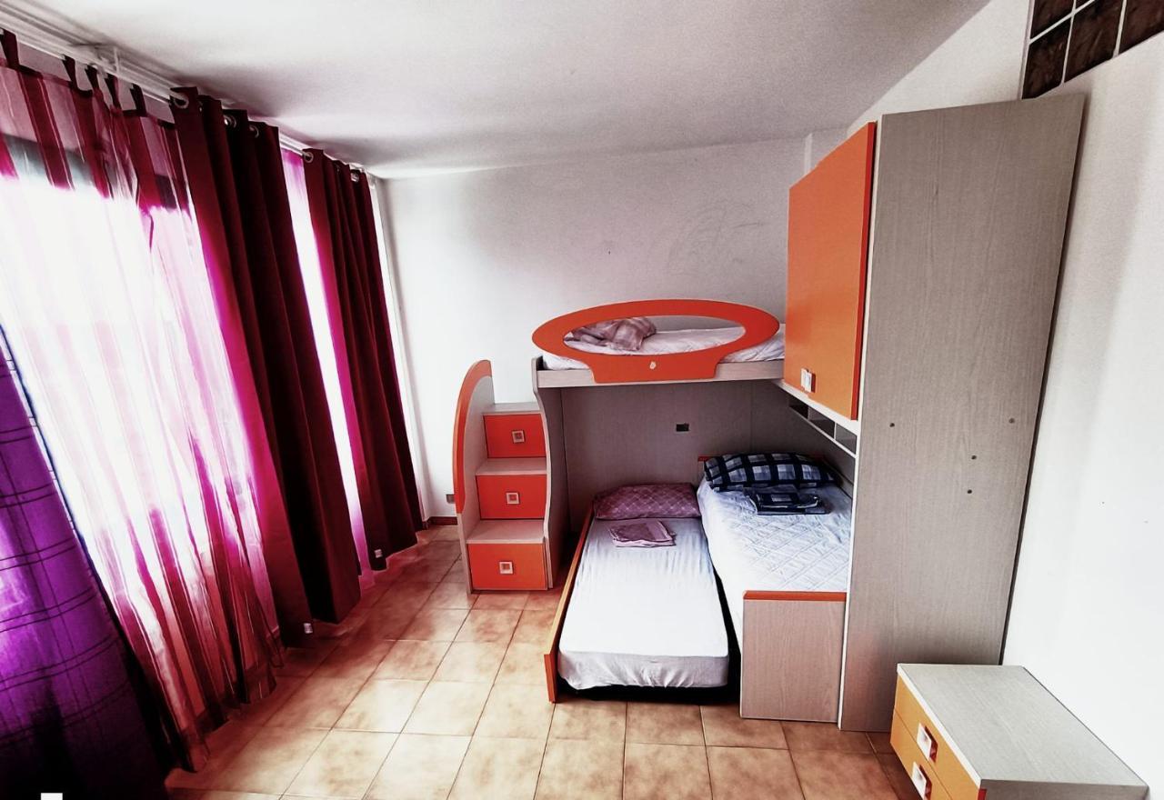 Monolocale Andrea Daire Navacchio Dış mekan fotoğraf